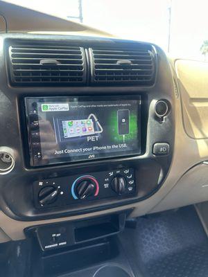 Flush mounted JVC stereo on a 2004 ford ranger.