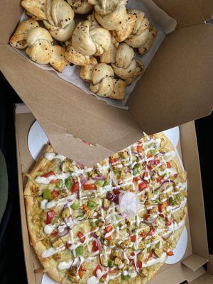 Curry Pizza and Garlic Knots (Plant Based)