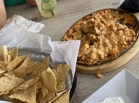 Buffalo chicken dip