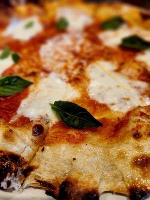 Margherita Pizza, so delicious