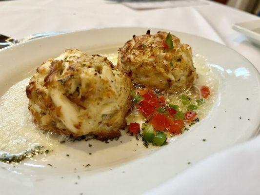 SIZZLING BLUE CRAB CAKES