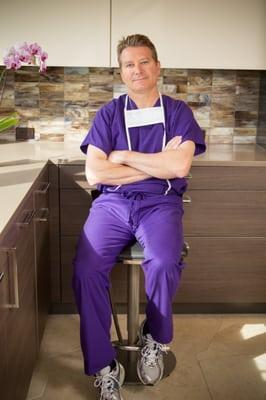 Dr. Caridi is honored to share his understanding of aethetics for men; he is the founder of the Austin Gynecomastia Center.