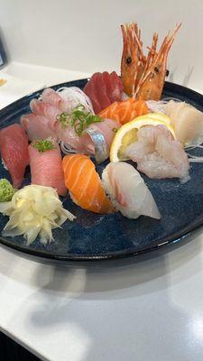 Sashimi +sushi combo