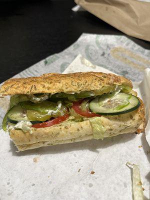 "Extra lettuce" on this sandwich