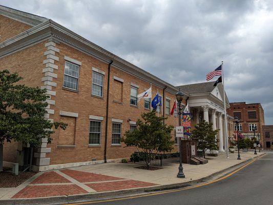 Knox County Courthouse