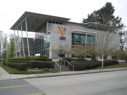 Verity Credit Union at Meridian Ave. N.