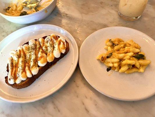 Ricotta honey bread, squash pasta (a little less than half the total portion seen here?