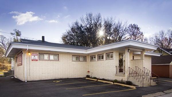 Well landscaped dental office in Calumet City, IL with plenty of paved parking spaces in your choice of two parking areas.