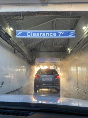 Touchless car wash