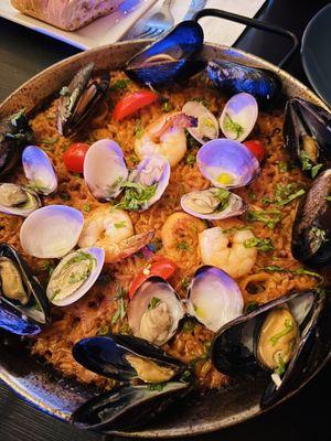 Paella de Marisco 10/23