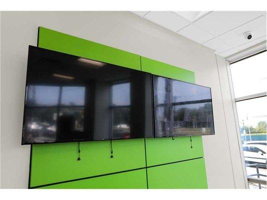 Security Screens - Extra Space Storage at 985 Communipaw Ave, Jersey City, NJ 07304