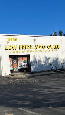 Low Price Auto Glass