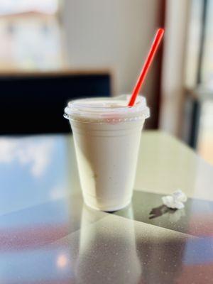 Vanilla milkshake