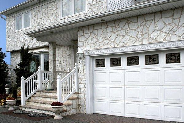 Emeryville Secure Garage Door