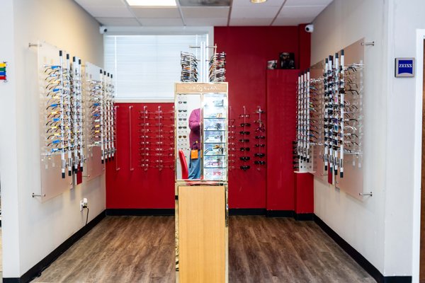 Spectacular Eyecare carries designer frames including Ray Ban, Oakley, Costa Del Mar, Tory Burch, Burberry, Coach, Michael Kors.