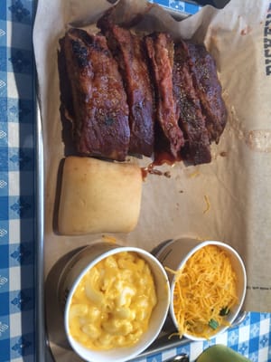 Rib plate with Mac and cheese and potatoes.