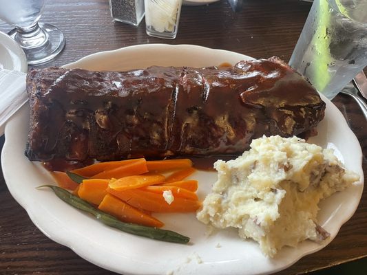 Full rack of ribs