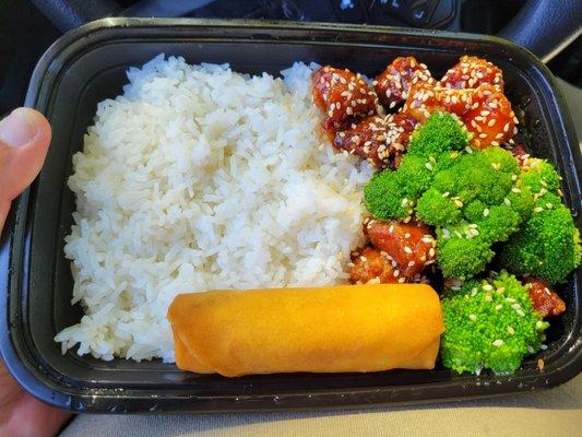 General Tso's Chicken,  some Broccoli, spring roll, and jasmine rice