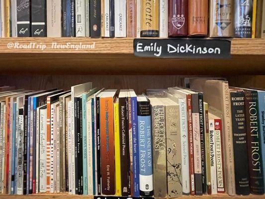 Emily Dickinson/Robert Frost- poetry at Bedlam Books in Worcester Photo: @RoadTrip_NewEngland