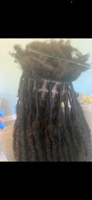 Individual faux locs