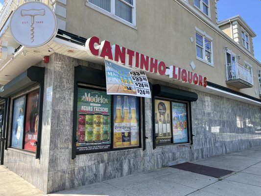 Cantinho Liquors