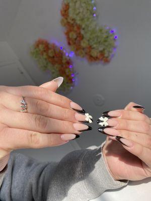 Frenchie nails