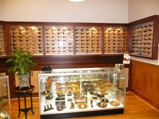 Milan Tobacconists offers a wide selection of briar and meerschaum pipes and related pipe smoking accessories.