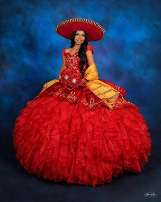 Every Sweet  16 and Quinceañera get a free studio session prior to the event