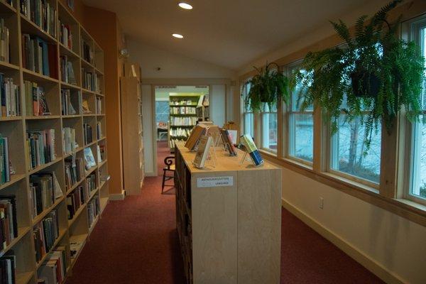 Enjoy browsing the shelves with a scenic view of the Damariscotta River.