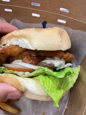 Onion ring burger