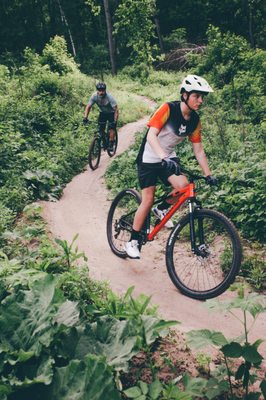 Make memories adventuring with Dad on a mountain bike. Sun & Ski Sports can gear you up! MTN and Gravel Bikes in stock while supplies last!