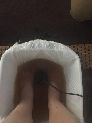 About half way through my Cellular detox - 20 minute session took my foot water from crystal clear to darker than this! Your feet feel happy