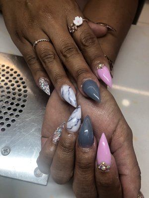 Marble nails