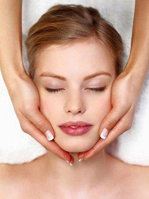 Custom facials to improve the look and feel of your skin!