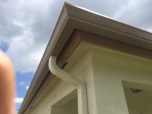 www.evolutiongutters.com