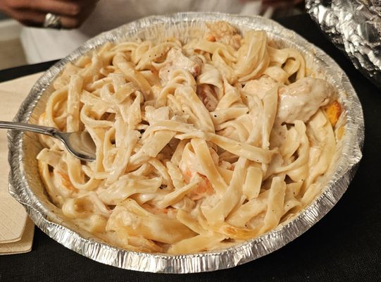 Chicken and Shrimp Alfredo