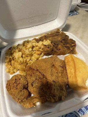 Chicken, Mac, Yams and corn bread