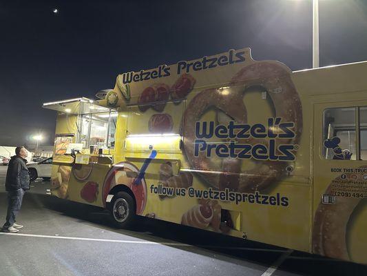 Wetzel's Pretzels Truck