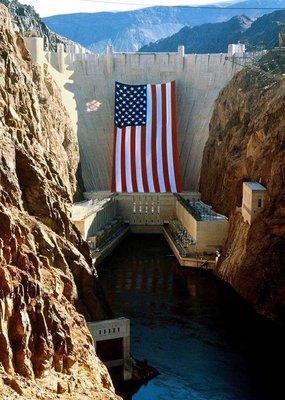 Boulder dam