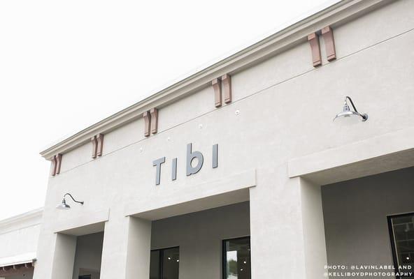 Tibi Outlet: Storefront