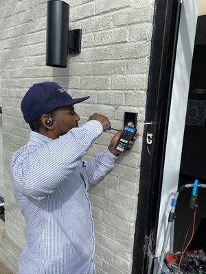 Doorbell camera installation, security cameras installation