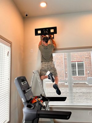 We Install TV mounts that do not come out easily - see it to believe it!