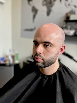 #straightrazorheadshave