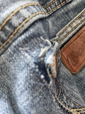 No repair to tear in jeans