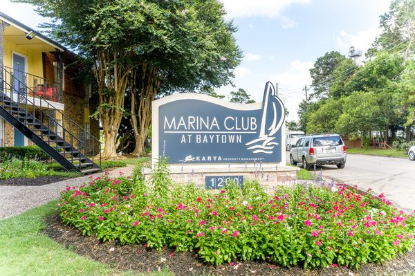 Marina Club At Baytown