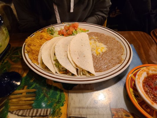 Veggie soft tacos