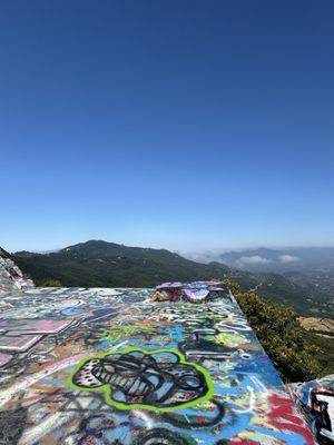 Saddle Peak Trail