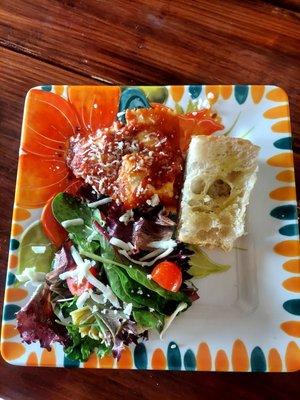 Cheese ravioli /garden salad