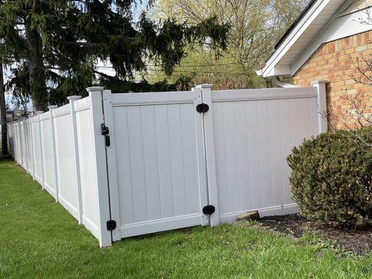 Iroquois Fence