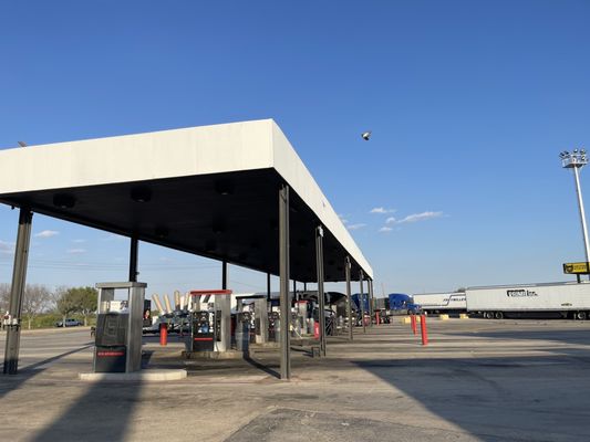 Fueling Bay